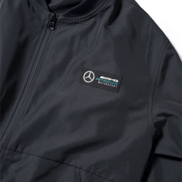 B67996073 Mercedes-Benz AMG Petronas Motorsport Lightweight Jacket
